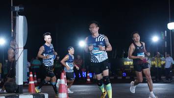 BIB: 0727, 129, 2421
                            <button type="button" onclick="openModal(23020966)" class="btn btn-primary btn-sm float-right btn-popup" data-toggle="modal" data-target=".modal-high-quality">
                        <i class="fas fa-shopping-cart"></i> Add to Cart
                    </button>
                                            <button type="button" onclick="isThisMe(23020966, true)" class="btn btn-success btn-sm float-right btn-popup btn-isme hidden" data-toggle="tooltip" data-placement="bottom" title="นี่คือรูปของคุณใช่ไหม คลิกที่นี่เพื่อเอาเข้าอัลบั้ม">
                        <i class="fas fa-plus"></i> Add to album
                    </button>
                    <button type="button" onclick="isThisMe(23020966, false)" class="btn btn-warning btn-sm float-right btn-popup btn-isnotme hidden">
                        <i class="fas fa-ban"></i> Remove from album
                    </button>